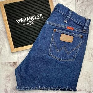 WRANGLER Jeans Blue High Waist Denim Cut Off Shorts - Size 32